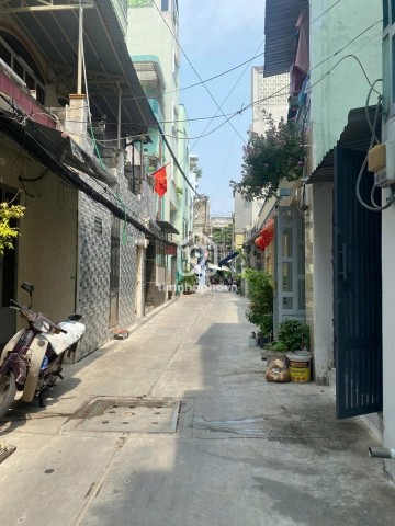595/33/14-595/33/16 Đường Cách Mạng Tháng Tám, Phường Hòa Hưng