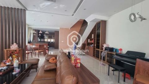 Bán Nhà phố Mặt Tiền Đường 31C Thủ Đức - 3 tầng - Giá Chỉ 56 Tỷ