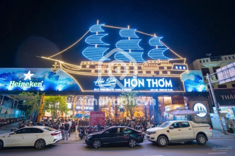 Nhà phố Mặt Tiền Đường Lê Trọng Tấn Tân Phú - 2 tầng - Giá Chỉ 350 Tỷ