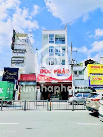 Cho thuê Nhà phố Mặt Tiền Đường Bạch Đằng Bình Thạnh - 6 tầng - Giá Chỉ 250 Triệu