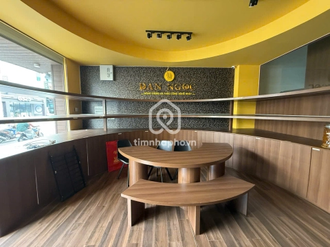 Nhà phố Mặt Tiền Đường Hoàng Việt Tân Bình - 6 tầng - Giá Chỉ 36 Tỷ