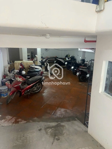 Căn hộ dịch vụ Mặt Tiền Đường Nguyễn Trãi Quận 1 - 1 hầm 5 tầng - Giá Chỉ 50 Tỷ