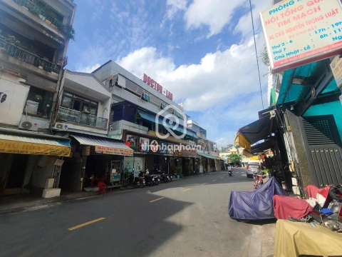 Nhà cấp 4 Mặt Tiền Đường Tân Khai Quận 11 - 4 tầng - Giá Chỉ 70 Tỷ