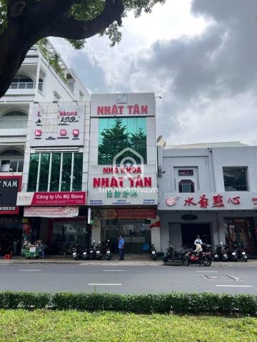 Nhà phố Mặt Tiền Đường Châu Văn Liêm Quận 5 - 2 tầng - Giá Chỉ 50 Tỷ