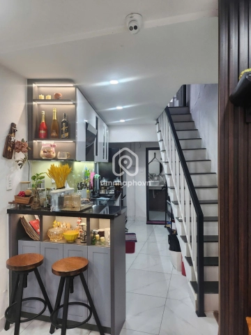 Bán Nhà phố Hẻm Đường Cách Mạng Tháng Tám Quận 3 - 2 tầng - Giá Chỉ 6,99 Tỷ