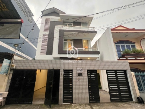 Biệt Thự Hẻm Đường Nguyễn Văn Linh Quận 7 - 3 tầng - Giá Chỉ 20,5 Tỷ