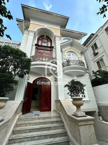 Bán Biệt Thự Mặt Tiền Đường Số 42 Thủ Đức - 1 hầm 3 tầng - Giá Chỉ 83 Tỷ