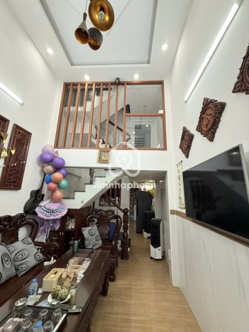 Bán Nhà phố Mặt Tiền Đường Trần Văn Đang Quận 3 - 2 tầng - Giá Chỉ 12 Tỷ