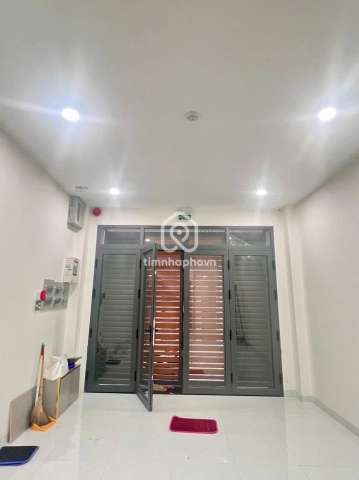 Nhà phố Hẻm Đường Trần Hưng Đạo Quận 5 - 1 tầng - Giá Chỉ 18,5 Tỷ