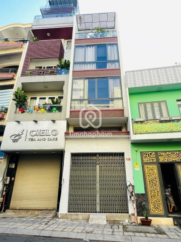 Nhà phố Mặt Tiền Đường Triệu Quang Phục Quận 5 - 4 tầng - Giá Chỉ 18,5 Tỷ