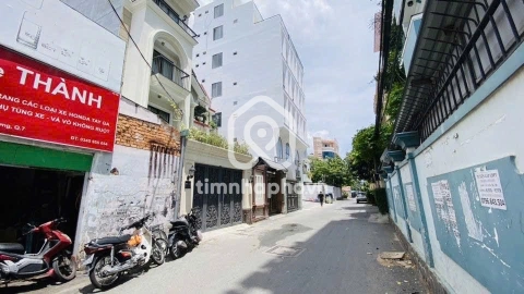 793/28/1/16 Đường Trần Xuân Soạn, Phường Tân Hưng