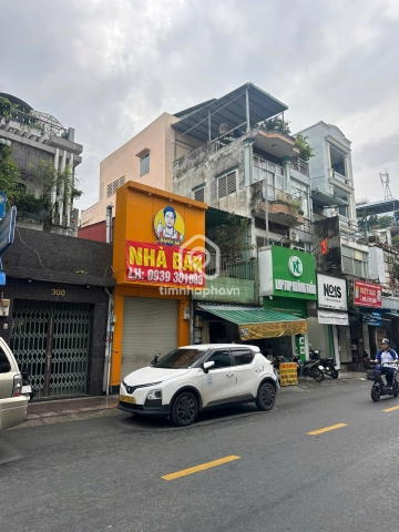 Bán Nhà phố Mặt Tiền Đường Nguyễn Duy Dương Quận 10 - Giá Chỉ 14 Tỷ