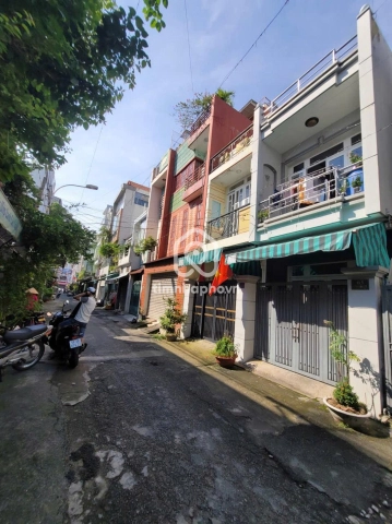 Bán Nhà phố Mặt Tiền Đường Hoàng Văn Hòe Tân Phú - Giá Chỉ 8,4 Tỷ