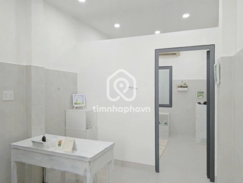 Cho thuê Nhà phố Mặt Tiền Đường Nhiêu Tứ Phú Nhuận - 1 tầng - Giá Chỉ 11 Triệu