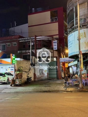 Cho thuê Nhà phố Mặt Tiền Đường Trần Hưng Đạo Quận 5 - 2 tầng - Giá Chỉ 48 Triệu