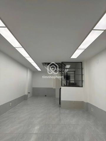 Cho thuê Nhà phố Mặt Tiền Đường Nguyễn Thái Sơn Gò Vấp - 3 tầng - Giá Chỉ 30 Triệu
