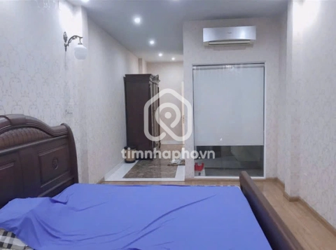 Cho thuê Nhà phố Mặt Tiền Đường Phan Đình Phùng Phú Nhuận - 4 tầng - Giá Chỉ 45 Triệu