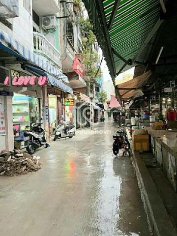 Nhà phố Hẻm Đường Lê Tự Tài Phú Nhuận - 3 tầng - Giá Chỉ 9,5 Triệu