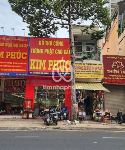 Nhà phố Mặt Tiền Đường Nguyễn Chí Thanh Quận 5 - 2 tầng - Giá Chỉ 39 Triệu