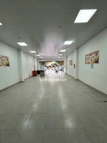 Nhà cấp 4 Mặt Tiền Đường Bạch Đằng Tân Bình - Giá Chỉ 35 Triệu