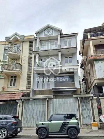 Nhà phố Mặt Tiền Đường Hoa Phượng Phú Nhuận - Giá Chỉ 50 Triệu