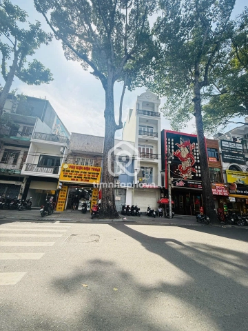 Nhà phố Mặt Tiền Đường Trần Quang Khải Quận 1 - 6 tầng - Giá Chỉ 32,5 Tỷ