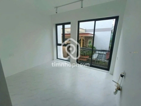 Nhà phố Mặt Tiền Đường Phó Đức Chính Bình Thạnh - 2 tầng - Giá Chỉ 25 Triệu