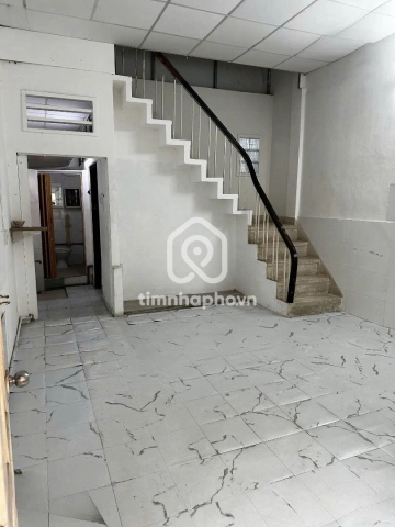 Nhà phố Hẻm Đường Trần Bình Trọng Quận 5 - 1 tầng - Giá Chỉ 8 Triệu