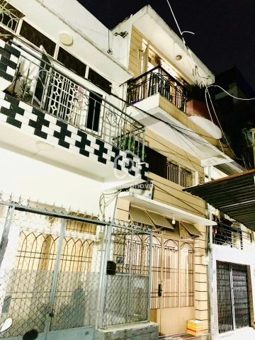 Nhà phố Hẻm Đường Cách Mạng Tháng Tám Quận 10 - 3 tầng - Giá Chỉ 7 Tỷ