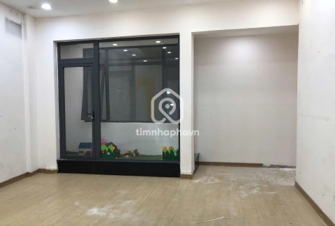 Nhà phố Mặt Tiền Đường Điện Biên Phủ Quận 3 - 1 tầng - Giá Chỉ 140 Triệu