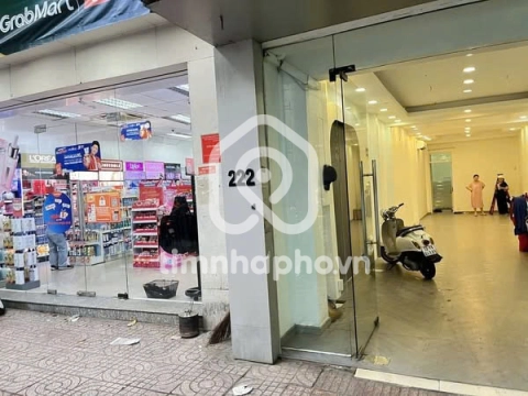 222 Đường Cách Mạng Tháng Tám, Phường Nhiêu Lộc