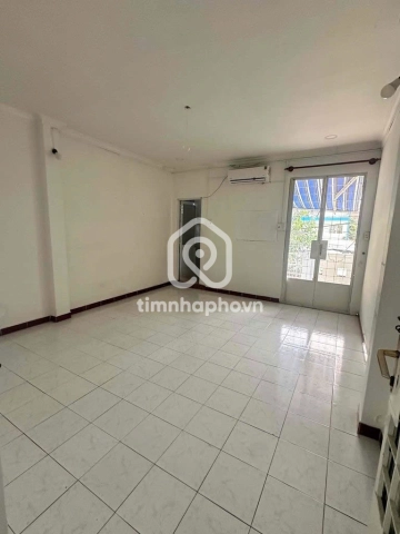 Nhà phố Hẻm Đường Bạch Đằng Tân Bình - 1 tầng - Giá Chỉ 18,5 Triệu