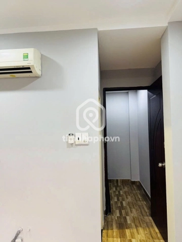 Nhà phố Mặt Tiền Đường Trần Bình Trọng Quận 5 - 1 tầng - Giá Chỉ 15 Triệu