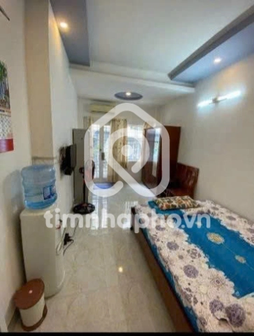 Nhà phố Hẻm Đường Nguyễn Thị Minh Khai Quận 1 - 1 tầng - Giá Chỉ 13 Triệu