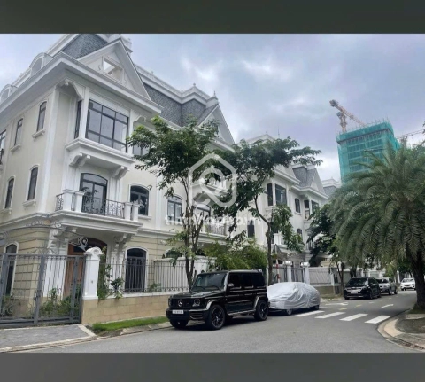 Biệt Thự Đường Nội Bộ Đường Số 65A Thủ Đức - Giá Chỉ 44 Tỷ