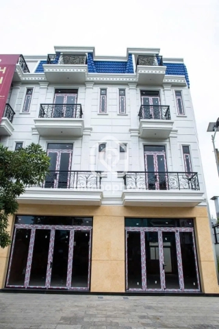 Nhà phố Mặt Tiền Đường Trịnh Đình Trọng Tân Phú - 4 tầng - Giá Chỉ 28 Triệu