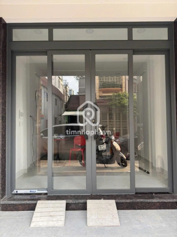 Nhà phố Mặt Tiền Đường Cô Giang Quận 1 - 4 tầng - Giá Chỉ 30 Triệu