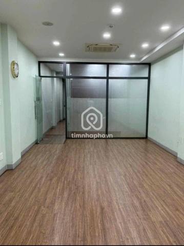 25 Đường Hùng Vương, Phường Chợ Quán