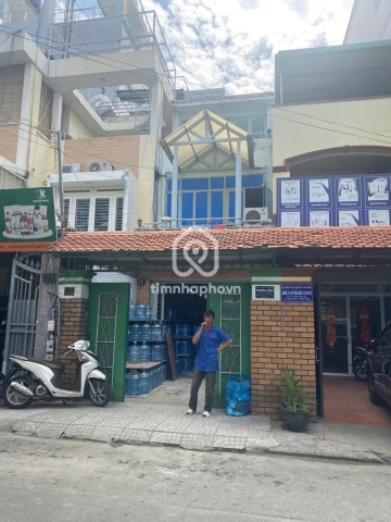 Nhà phố Mặt Tiền Đường Bạch Mã Quận 10 - 2 tầng - Giá Chỉ 25 Tỷ