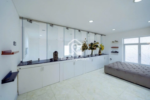 Nhà phố Mặt Tiền Đường Số 42 Thủ Đức - 4 tầng - Giá Chỉ 70 Tỷ