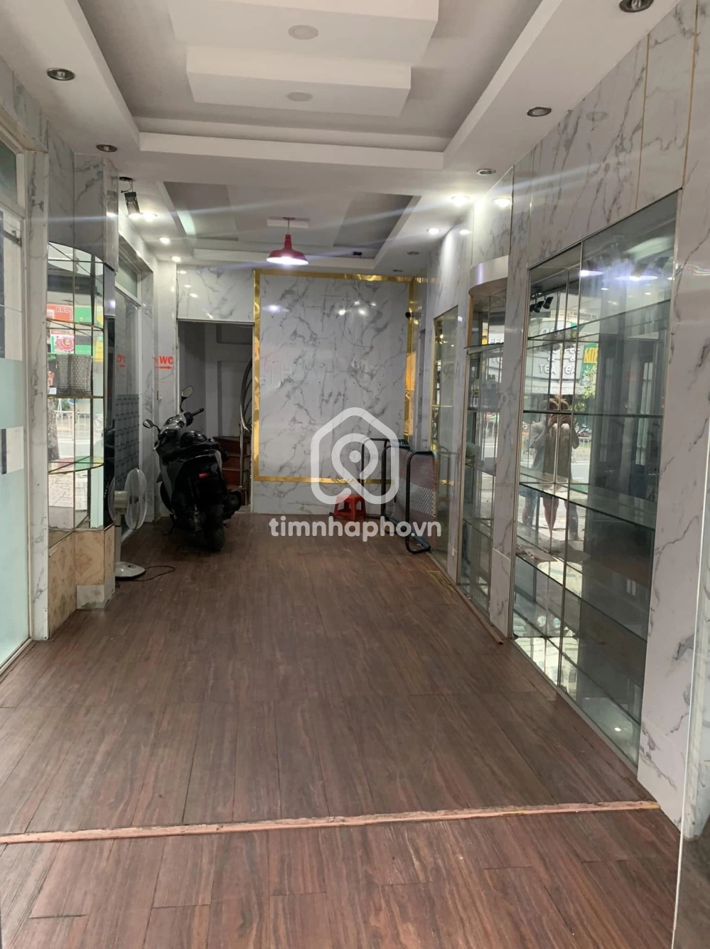 976 Đường Trần Hưng Đạo, Phường 7, Quận 5