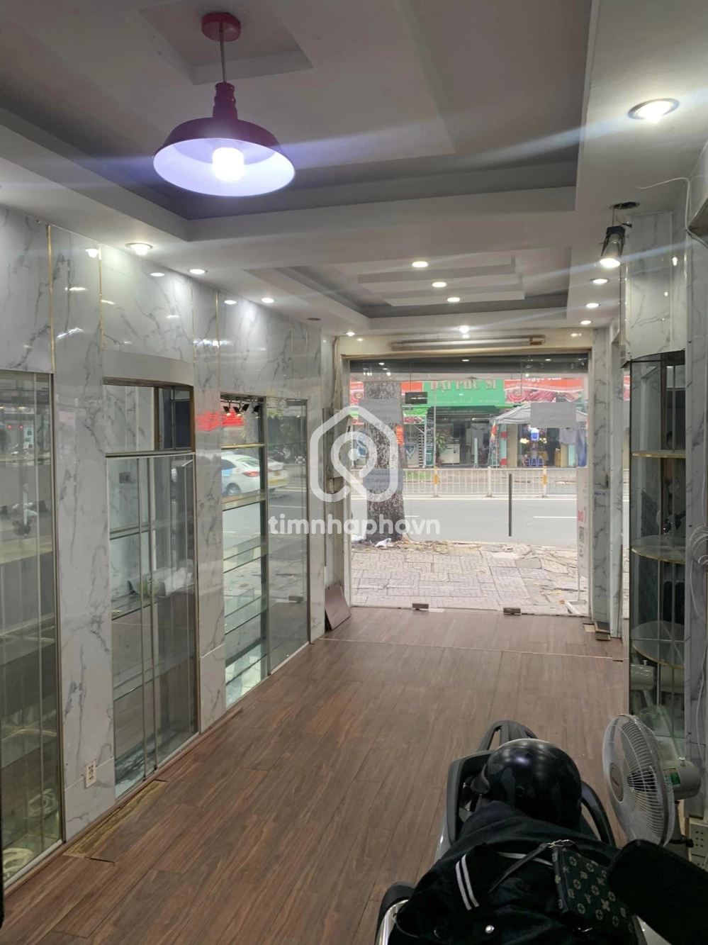 976 Đường Trần Hưng Đạo, Phường 7, Quận 5