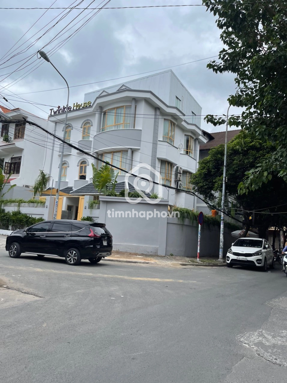 13 Đường Miếu Nổi, Phường 2, Bình Thạnh