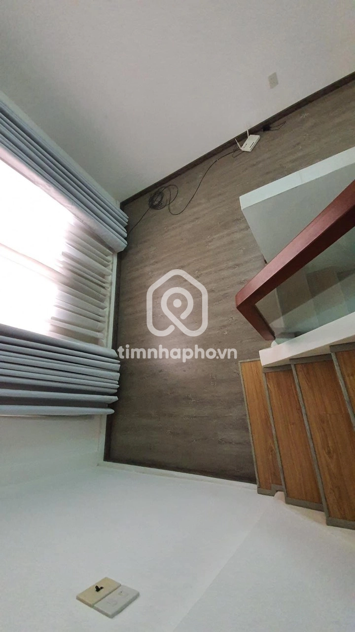 96/6/13 Đường Lê Thị Riêng, Phường Bến Thành