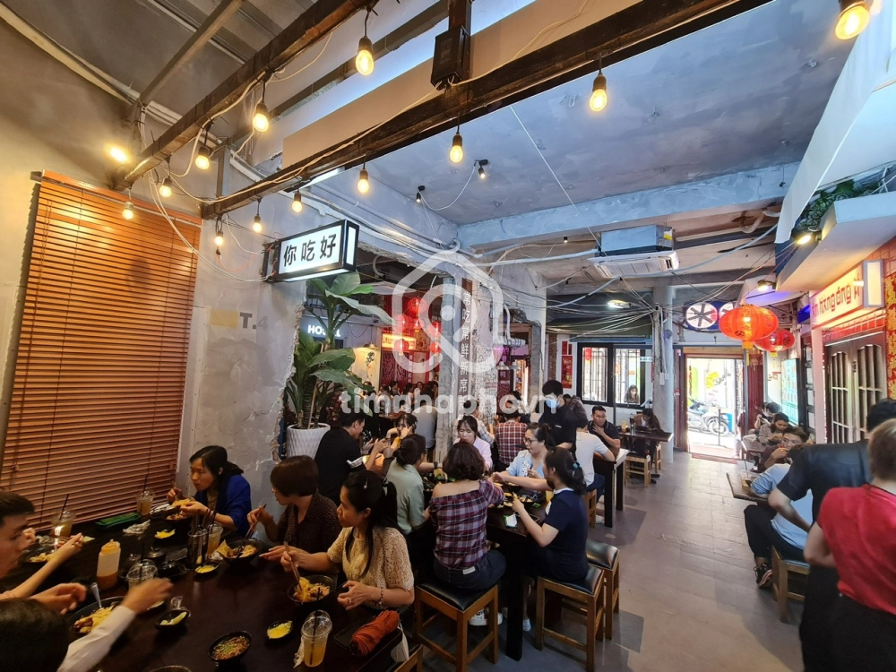 112 Đường Hoàng Diệu, Phường 13, Quận 4