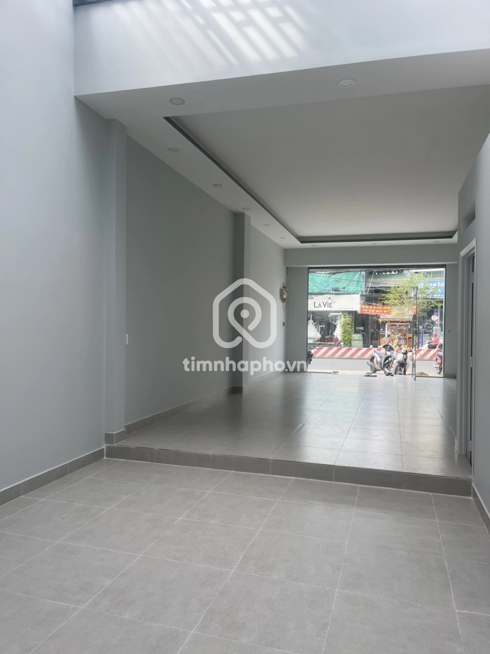 70/7 Đường Huỳnh Tấn Phát, Phường Phú Thuận, Quận 7