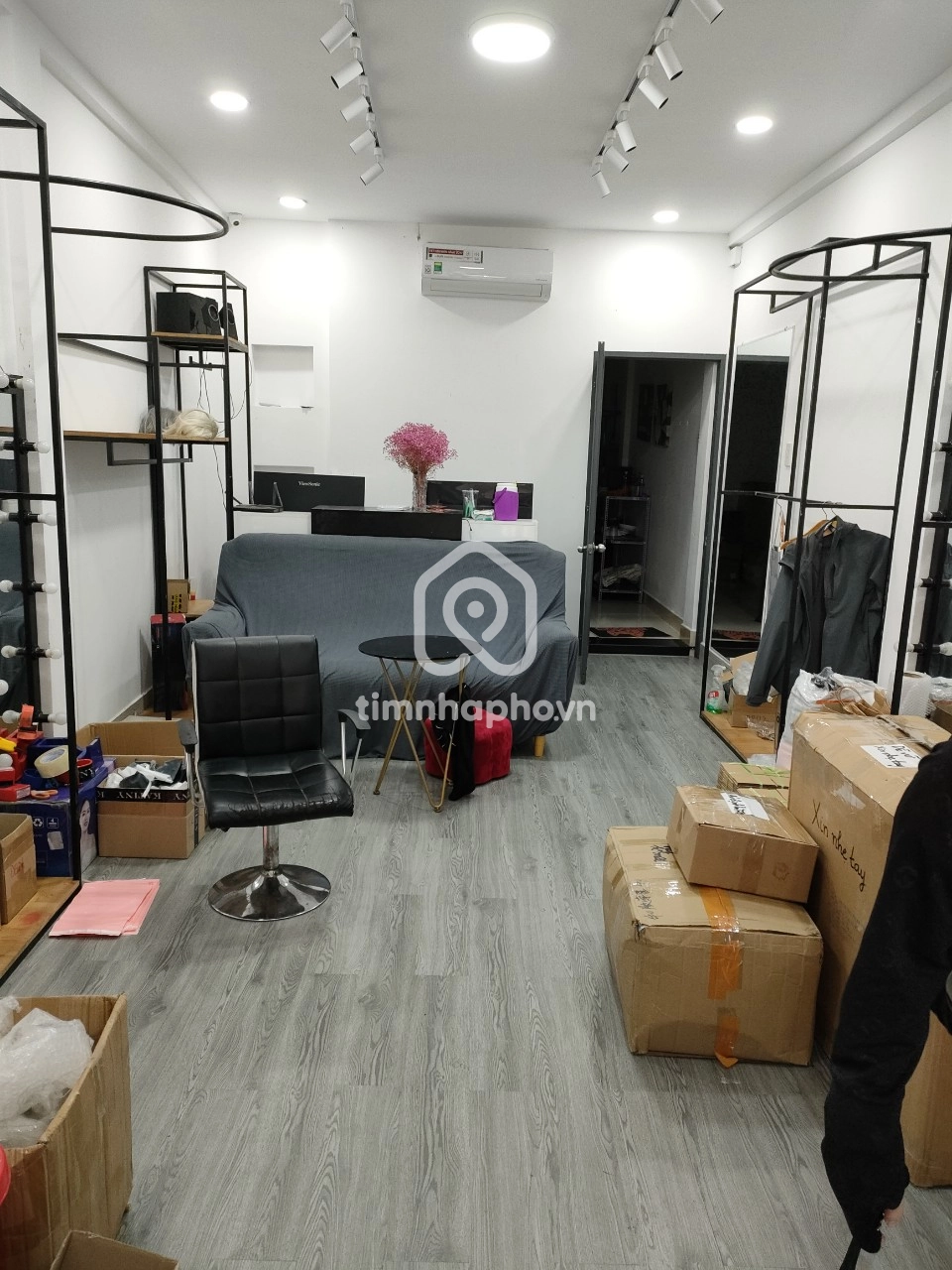 421/31 Đường Sư Vạn Hạnh, Phường 12, Quận 10