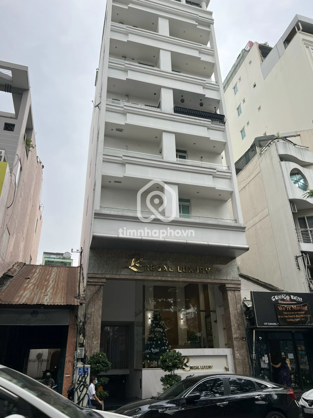 133-135 Đường Calmette, Phường Nguyễn Thái Bình, Quận 1