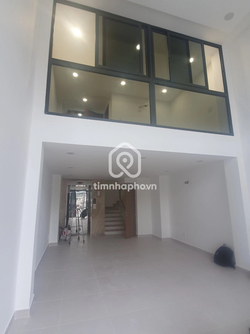 27 Đường Nguyễn Văn Nguyễn, Phường Tân Định, Quận 1