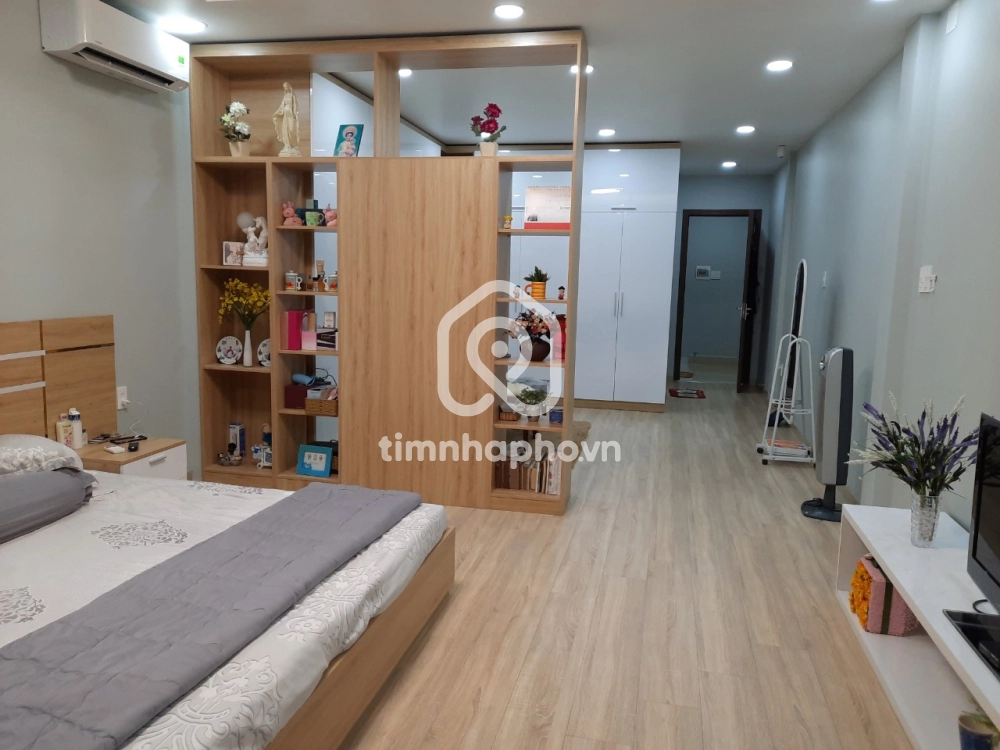 27 Đường Nguyễn Văn Nguyễn, Phường Tân Định, Quận 1